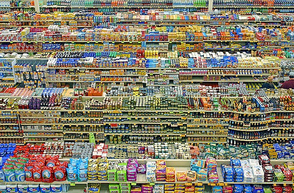 Un supermercato pieno di niente